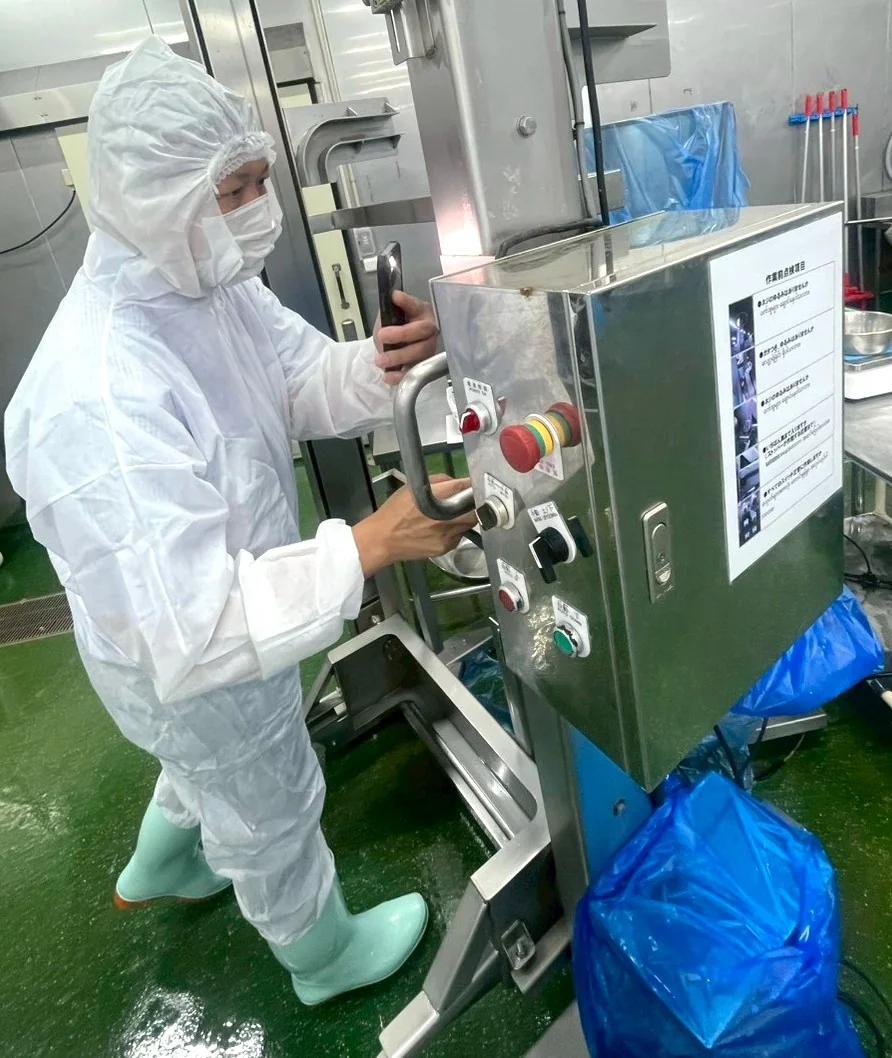 現場視察の様子2