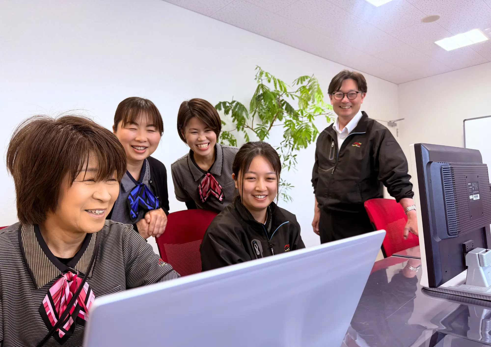 採用情報