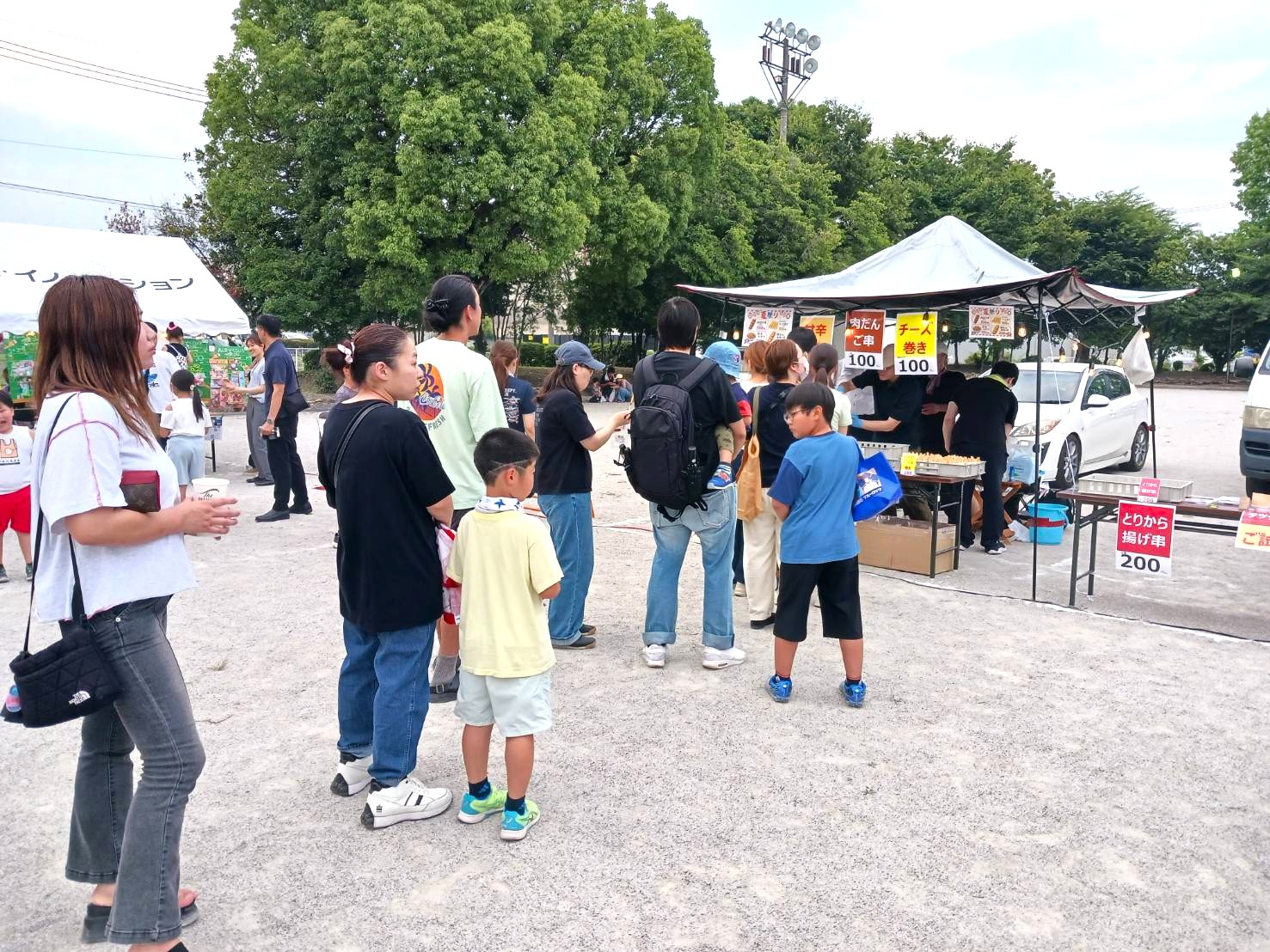 お祭りの様子