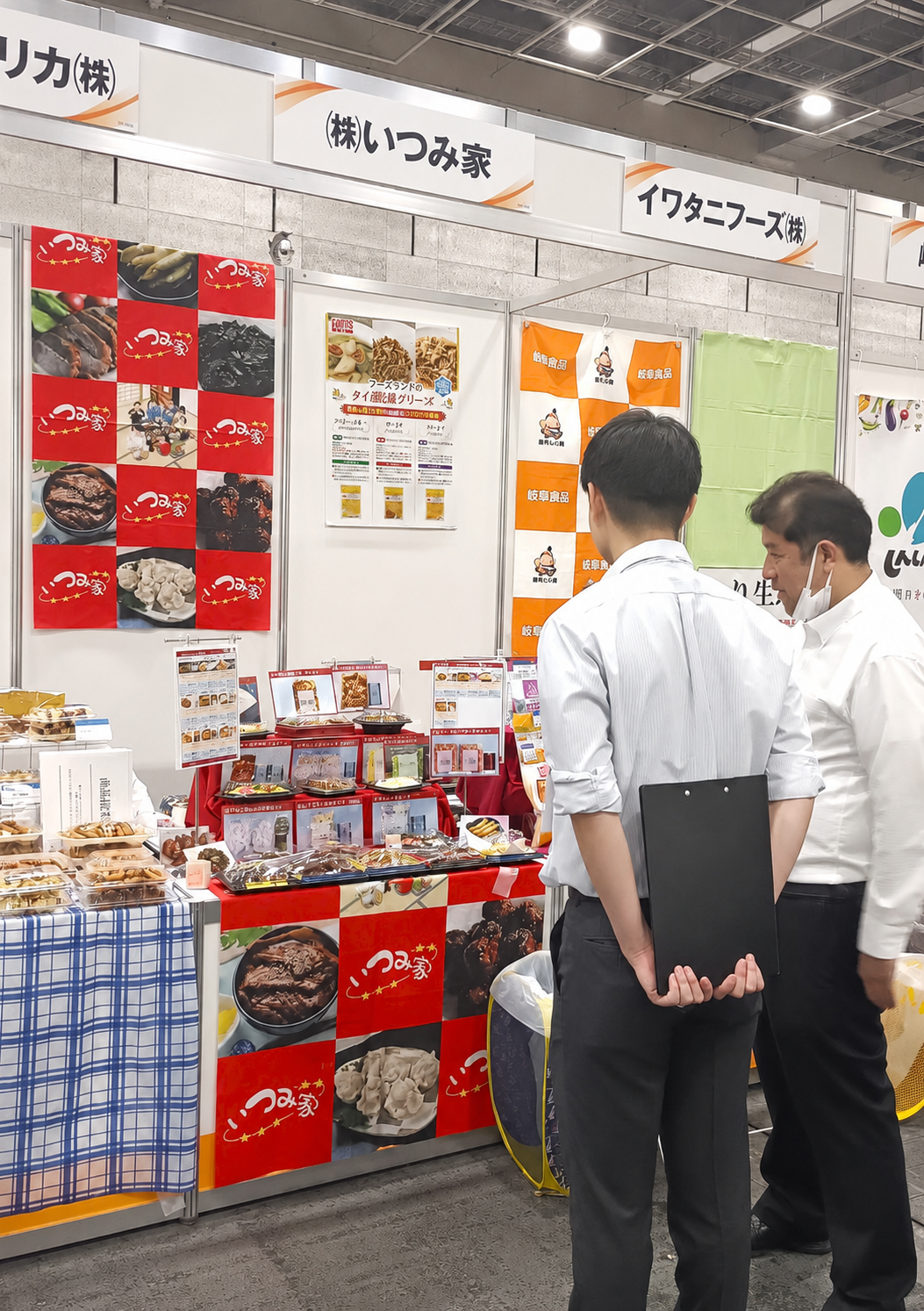 試食提案・展示商品の様子